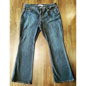 Levi Strauss Signature Gold Totally Shaping Bootcut Jeans Men's 5-Pocket 35x30